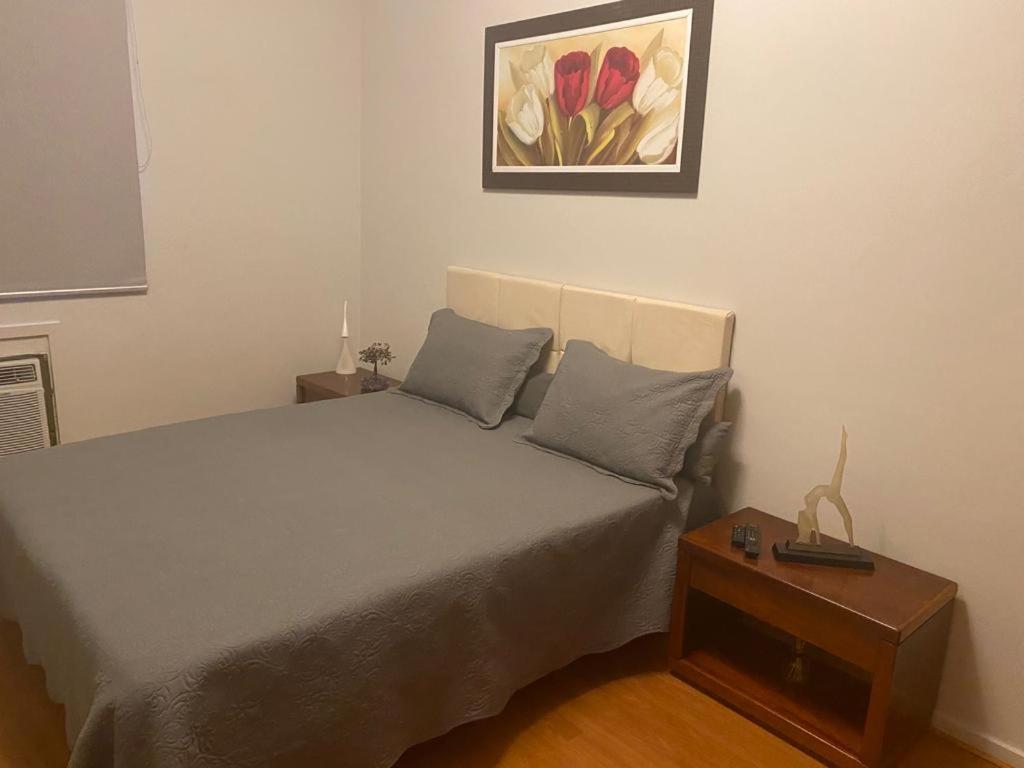 Apartamento Em Condominio Na Beira Da Da Barra Da Tijuca